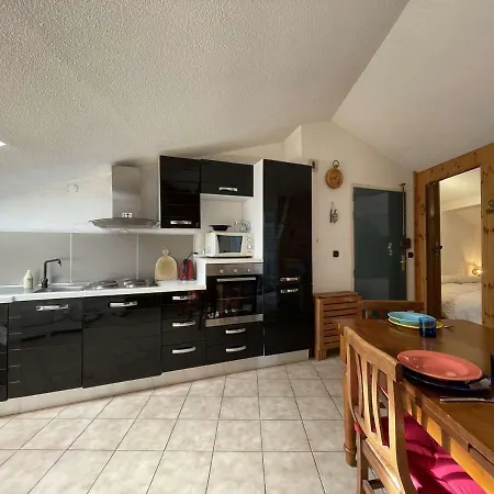Appartement Montgenèvre, 2 Pièces, 4 Personnes - Fr-1-330d-105